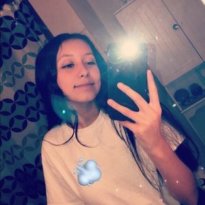 Meet your Posher, Viviana